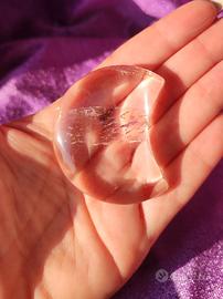 luna quarzo ialino cristallo di rocca carving