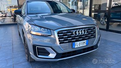 Audi Q2 30 TDI Business Design