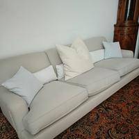 Divano  in tessuto  sfoderabile 