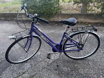 Bicicletta donna Galant Elegance cambio Shimano