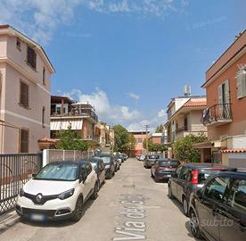 Nettuno elegante bilocale arredato