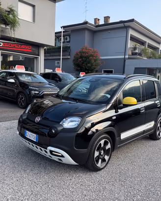 FIAT PANDA CROSS 1.0 FireFly S&S Hybrid PACK CROSS