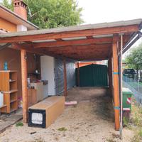 Tettoia in legno