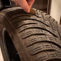 Pneumatico invernale Kleber 205/60 r16