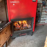 Caldaia carinci 34 a legnaaccumulo+pannelli solari