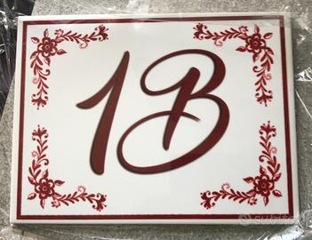 Piastrella numero civico 1 B