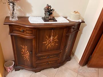 Mobile da parete, madia