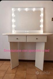 Mobiletto toilette da make up