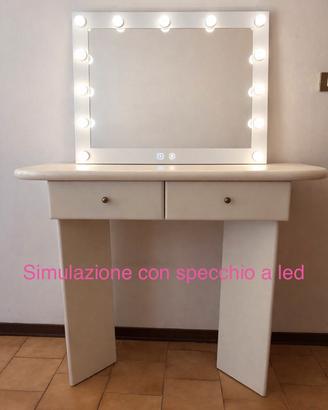Mobiletto toilette da make up