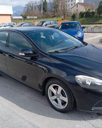 Volvo V40 D2 1.6 Summum