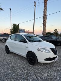 Lancia Ypsilon 1.3 MJT 16V 95 CV 5 porte S&S Gold