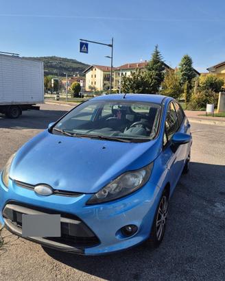 ford fiesta 2010 gpl