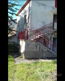 2 Appartamenti + Terreni