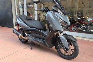 Yamaha X-Max 300 TECH MAX