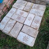 Tavelle in cotto decorate