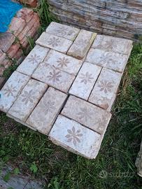 Tavelle in cotto decorate