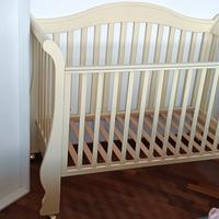 Lettino in legno 