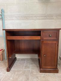 Scrittoio in legno