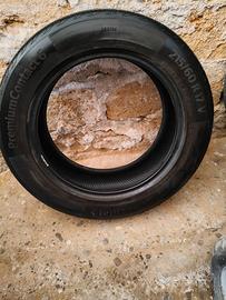 Gomme auto