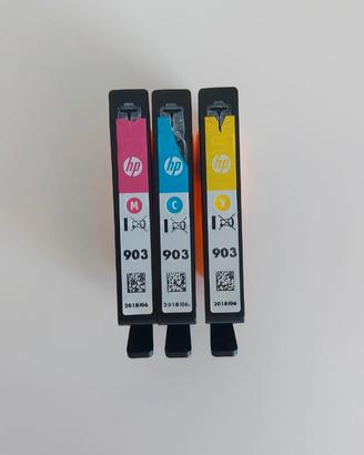 Cartucce originali HP nuove ciano, magenta e giall