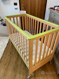 Lettino Micuna: cassettone, materasso, accessori
