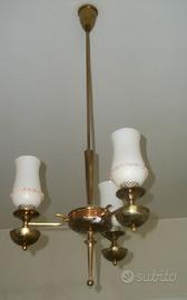 Lampadario in ottone antico