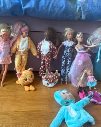 Barbie più accessori e vestiti