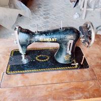 Macchina da cucire Diamant vintage