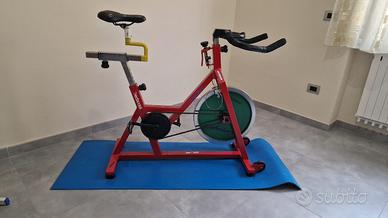 Spin bike