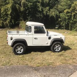 Defender 2,4 pick-up puma