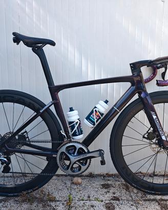 Bici da Corsa in Carbonio Aero
