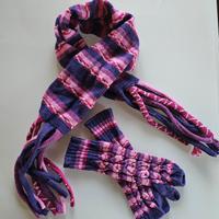 Set: Sciarpa di lana con Frange e Scaldabraccia a 