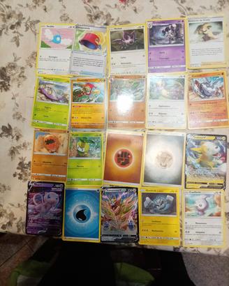 20 carte Pokémon