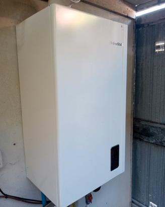 caldaia a condensazione 28 kw Fondital