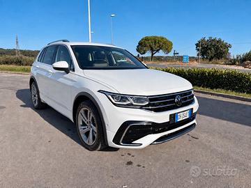 VOLKSWAGEN TIGUAN 1.4 TSI eHYBRID R-LINE DSG 245 C