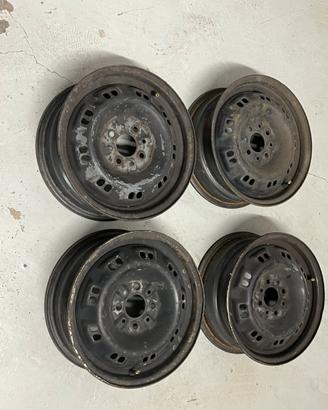 Cerchi in ferro 14” Fiat