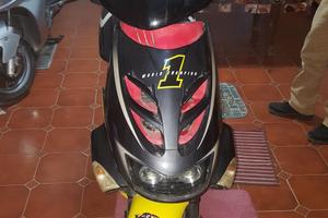 Aprilia Sr Replica