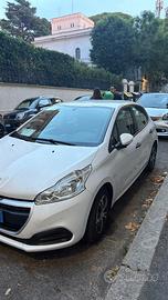 Peugeot 208 del 2016