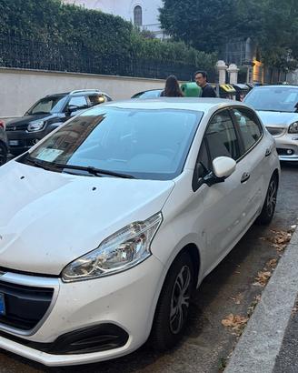 Peugeot 208 del 2016