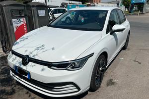 Golf  8