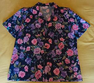 Camicia poliestere scura a fiori