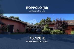 Immobile in asta di 175 m² con box auto a Roppolo
