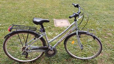 Bici city bike ruote 28"