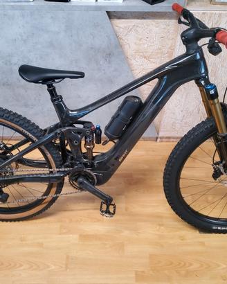 GIANT TRANCE E 400Wh + extender