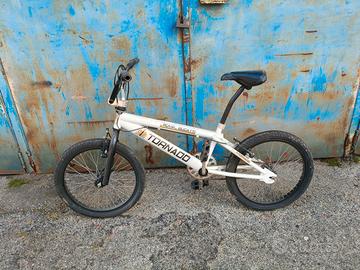 Bicicletta BMX