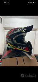 Casco cross KYT