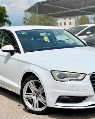 Audi A3 Sedan 2015 1.6 TDI OK NEOPATENTATI ! ! !