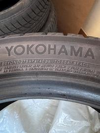 4 Gomme yokohama bluearth 225/45 R18 Invernali