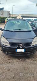 Renault Scenic 2 serie. .
