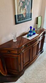 Credenza in legno stile classico